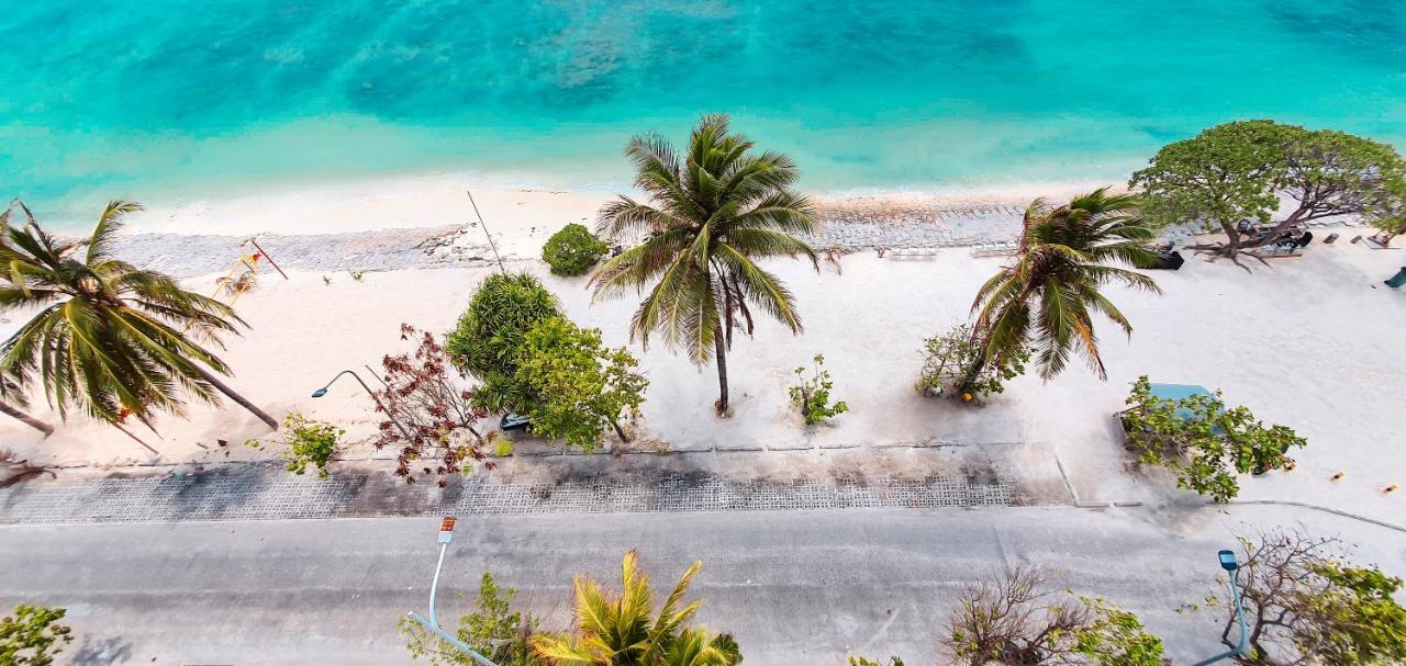 Acacia Beach Hotel Hulhumalé Extérieur photo